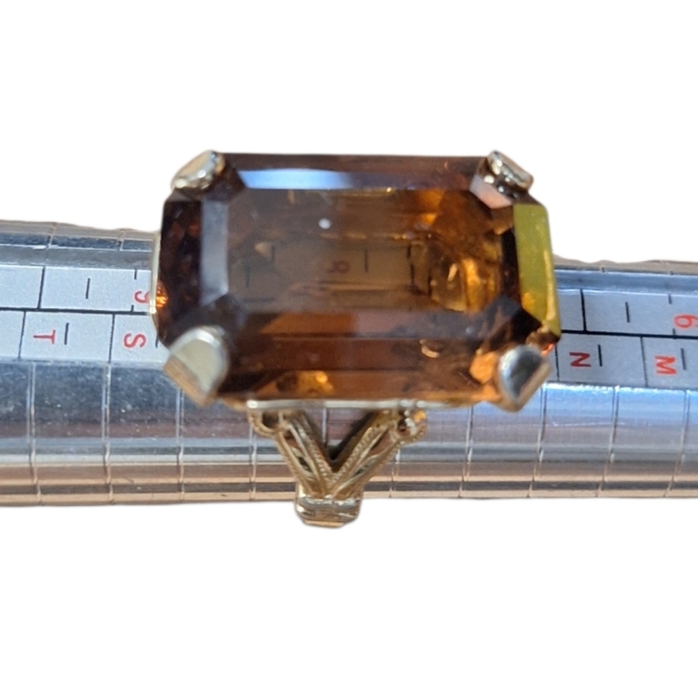 Classic Oval Brown Gemstone Ring - Unbranded - Picture 8 of 10